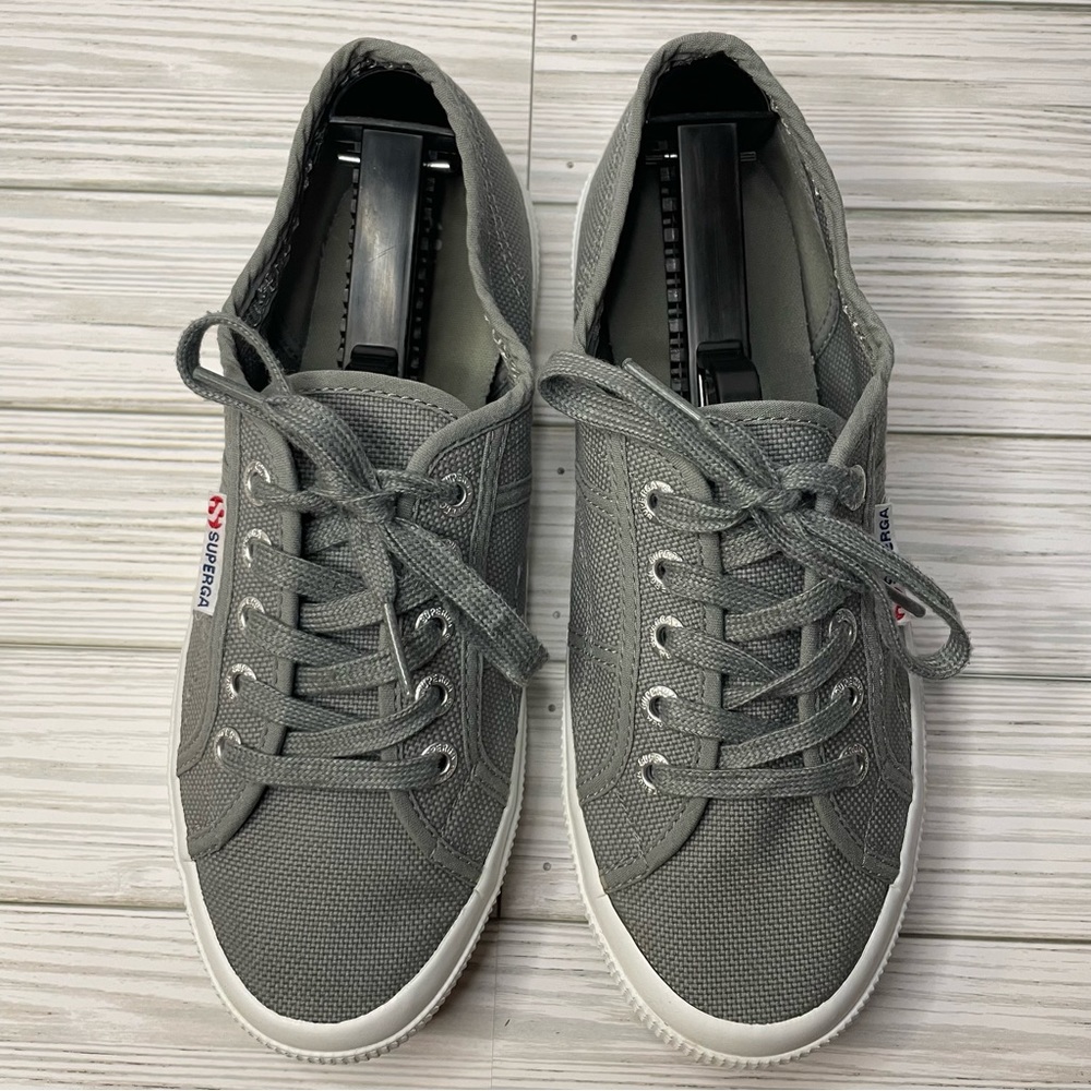 Women’s superga grey sneakers